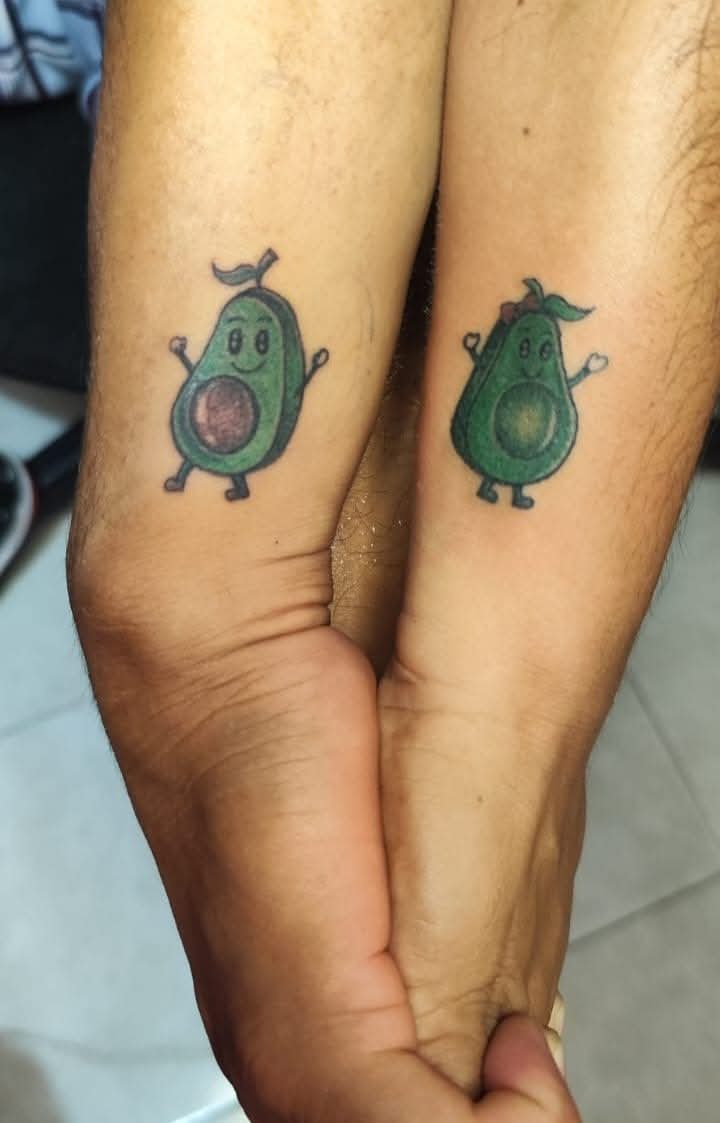 Aguacates en Pareja