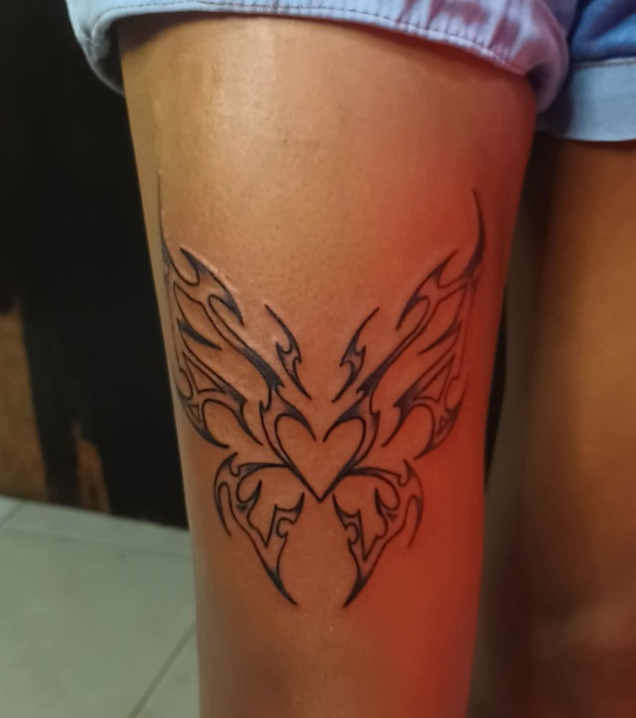 Tribal Mano